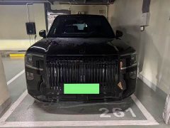 Zeekr 9X Obsidian Black 70kWh Six-Seater - ფოტო 1