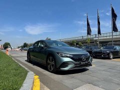Mercedes-Benz EQE 500 4MATIC Luxury - ფოტო 3