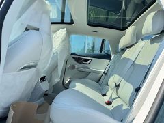 Mercedes-Benz EQE 500 4MATIC Luxury - ფოტო 8