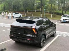 Geely Boyue L 1.5TD DCT Luxury - ფოტო 13