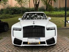 Rolls-Royce Cullinan Black Badge - ფოტო 1