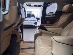 Denza D9 DM-i 970 AWD Flagship - ფოტო 8
