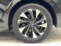 Volkswagen Passat 280TSI Elite - photo 17