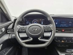 Hyundai Elantra 1.5L CVT Luxury - ფოტო 11
