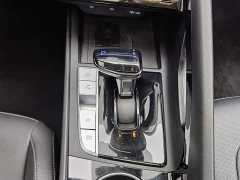 Hyundai Elantra 1.5L CVT Luxury - ფოტო 13