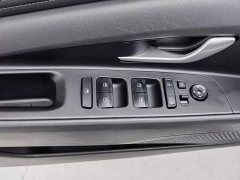 Hyundai Elantra 1.5L CVT Luxury - ფოტო 9