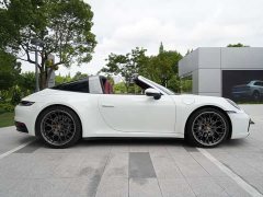Porsche 911 Targa 4 3.0T - photo 14