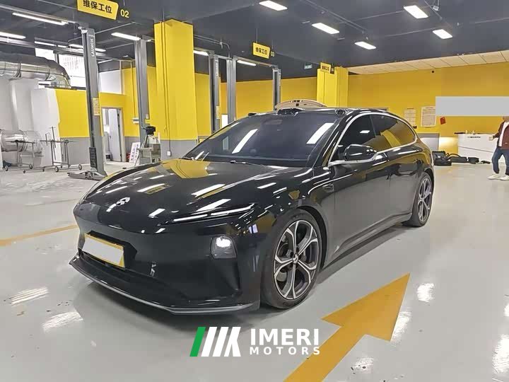 Nio ET5T 75kWh Touring - автомобиль из Китая