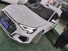 Audi A3 A3L Limousine 35 TFSI Luxury Sport - фото 1