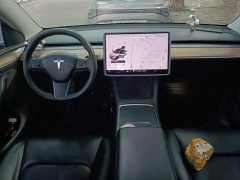 Tesla Model Y Standard Range RWD - ფოტო 12