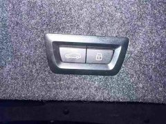 BMW 3 Series 325Li M Sport Package - ფოტო 5