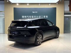 Li Auto i8 Standard Edition - ფოტო 3
