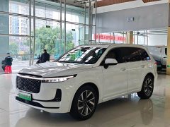 Li Auto ONE Extended Range 6-Seater - фото 1
