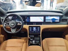 Li Auto ONE Extended Range 6-Seater - фото 5