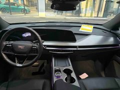 Cadillac XT5 2.0T Luxury - ფოტო 4