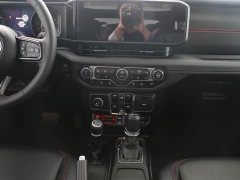 Jeep Wrangler 2.0T Rubicon Four-Door - ფოტო 7