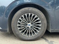 Denza D9 DM-i 980 Four-Wheel Drive Premium - ფოტო 5