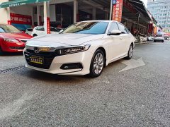 Honda Accord 260TURBO Elite National V - фото 1