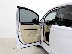 Buick GL8 ES Luxe 653T Prestige - ფოტო 5