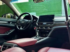 Honda Accord 260TURBO Phantom Night Premium Edition - ფოტო 11