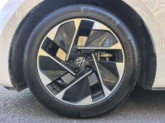 Volkswagen ID.3 Outstanding Edition - ფოტო 16