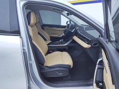 Geely Boyue L 1.5TD DCT Luxury - фото 8
