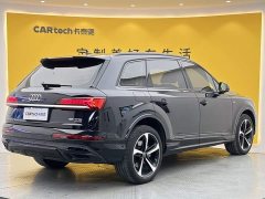 Audi Q7 55 TFSI quattro S line Sport - фото 4
