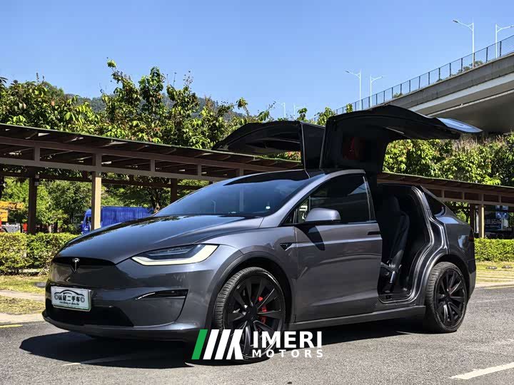 Tesla Model X Tri-Motor All-Wheel Drive Plaid