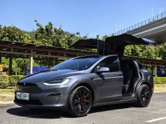 Tesla Model X Tri-Motor All-Wheel Drive Plaid - ფოტო 1