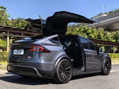 Tesla Model X Tri-Motor All-Wheel Drive Plaid - ფოტო 12