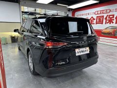 Toyota Sienna 2.5L Hybrid Comfort Edition - фото 6