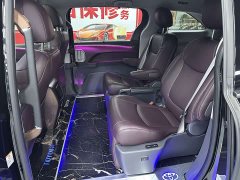 Toyota Sienna 2.5L Hybrid Comfort Edition - фото 9