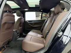 BMW 5 Series 530Li Premier M Sport Package - photo 5