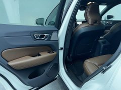 Volvo XC60 Plug-in Hybrid Extended Range AWD Smart Luxury Edition - фото 19