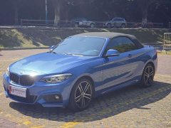 BMW 2 Series (Imported) 225i Convertible Coupe Luxury M Sport Package - фото 1