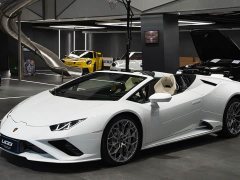 Lamborghini Huracán EVO RWD Spyder - ფოტო 1
