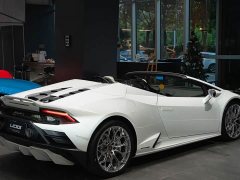 Lamborghini Huracán EVO RWD Spyder - ფოტო 10
