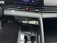 Hyundai Elantra 1.5L CVT Luxury - photo 19