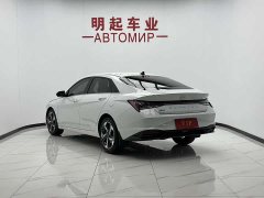 Hyundai Elantra 1.5L CVT Luxury - photo 7