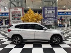 BMW X1 sDrive20Li Fashion - ფოტო 6