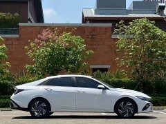 Hyundai Elantra 1.5L CVT GLX Elite - фото 9