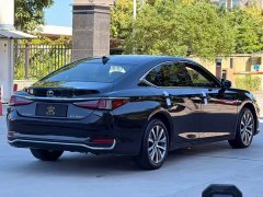 Lexus ES 200 Excellence Edition - photo 11