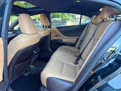 Lexus ES 200 Excellence Edition - photo 5