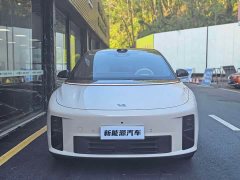 Li Auto i6 Four-Wheel Drive Standard Edition - ფოტო 2