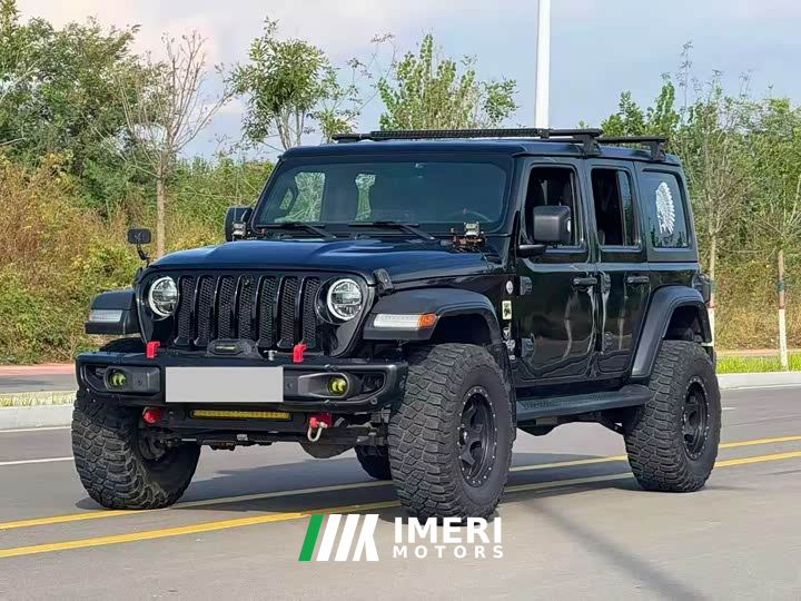 Jeep Wrangler 2.0T Sahara Four-Door