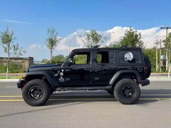 Jeep Wrangler 2.0T Sahara Four-Door - фото 4