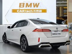 BMW 5 Series 525Li M Sport Package - фото 6
