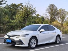 Toyota Camry Hybrid 2.5L HGVP Leading Edition - ფოტო 1