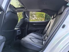Toyota Camry Hybrid 2.5L HGVP Leading Edition - ფოტო 8