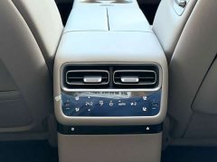 Li Auto i6 Four-Wheel Drive Standard Edition - ფოტო 12